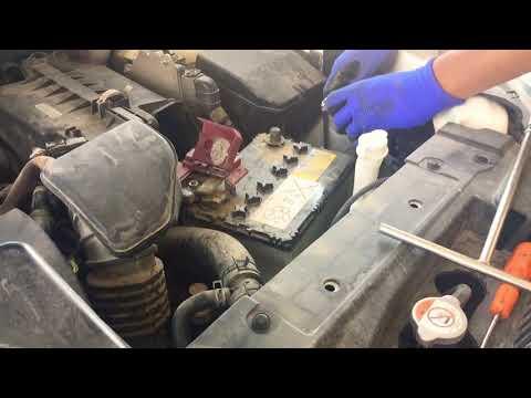 Mitsubishi Outlander Car Battery Replacement. (2016 model)