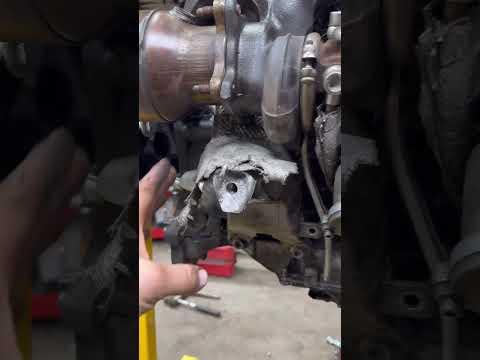 B8 B8.5 Audi 2.0t Starter Motor Location &amp; Replacement tips a4 a5 a6 q5