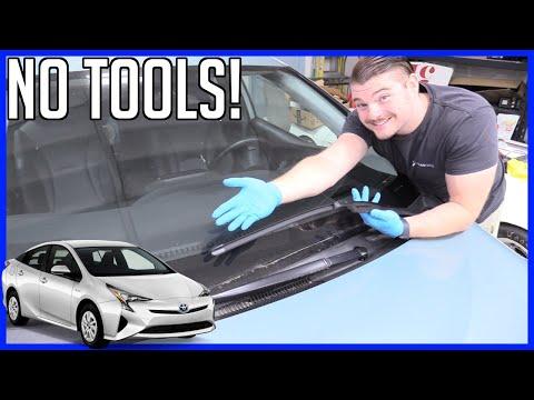 How to Replace Windshield Wipers Toyota Prius 2016-2022 | NO TOOLS!