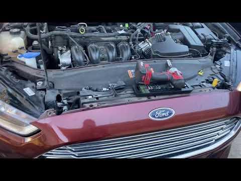 Headlight bulb replacement 2016 Ford Fusion