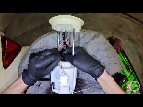 18 Honda Pilot Fuel Pump Motor Recall POV 🔧👀 #honda #pilot #fuelpump #recall #asmr #satisfying