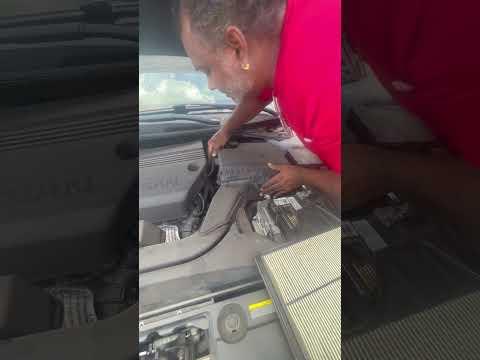 How to Replace the Engine Air Filter on a 2013-2018 Nissan Altima 2.5L (Engine: Inline 4 2.5L | Body: Sedan)