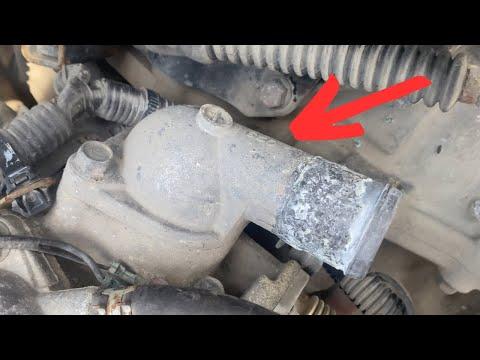Thermostat Mitsubishi Outlander 2.4L 2008-2020 Location and Replacement