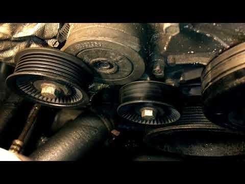 2006 Jeep Grand Cherokee (WK) 3.7/4.7 Water Pump Replacement