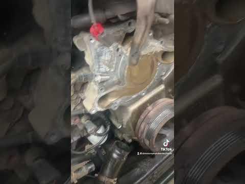 ￼￼￼2013 Dodge Ram 1500 hemi 5.7 water pump replacement
