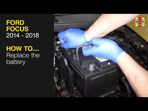 How to Replace the battery on the Ford Focus 2014 to 2018