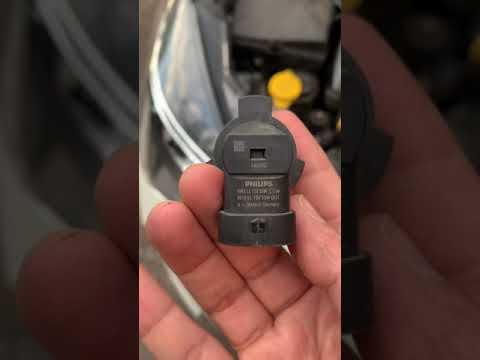 🚗 Toyota Yaris 2016 Headlight Bulb DIY – Save Time &amp; Money!
