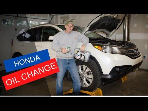 How to Change the Engine Oil and Oil Filter on a 2013 Honda CR-V