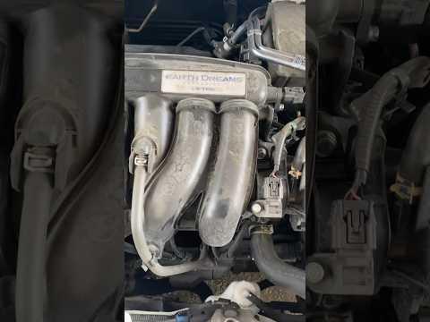 Honda Fit (spark plugs and mass air flow sensor)replacement 🤓 #mechaniclife #automobile #shorts