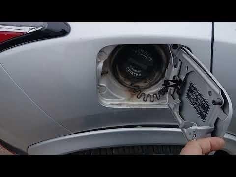 How to Fill the Gas Tank – Nissan Juke (2011–2017) | Fuel Door & Gas Cap Location