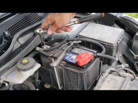 2017 - 2022 Honda CRV battery replacement how to