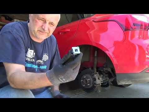 2014 Ford Focus Rear Brake Pads Replacement