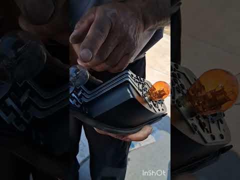 Nissan Versa 2016, Rear Tail Light Burnt Out? This is how to replace it. #nissanversa , #taillight