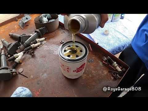 How to Replace the Engine Oil & Oil Filter on a 2012 Toyota Tacoma