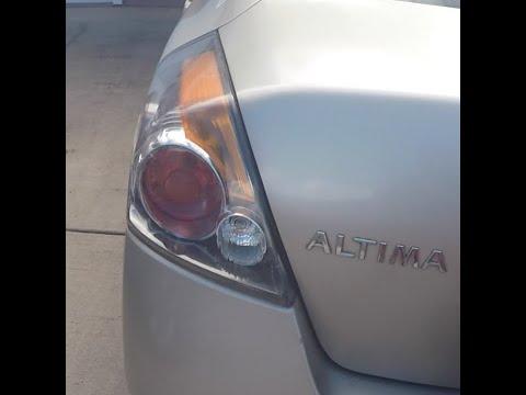 Taillight replacement 2009 Nissan Altima